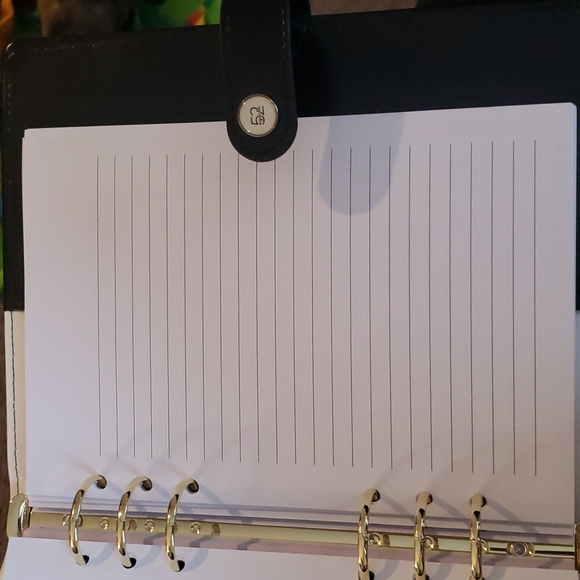 Agenda 52 Leopard 6 Ring Planner Binder - Picture 7 of 7